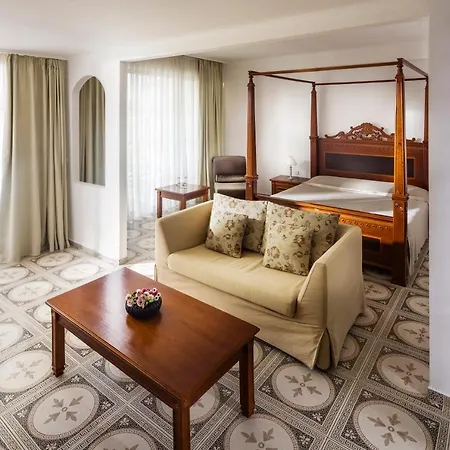 Rama Holistic And Retreats - Vegan Full Board 호텔 4*