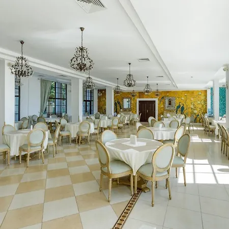 호텔 Rama Holistic And Retreats - Vegan Full Board 4*